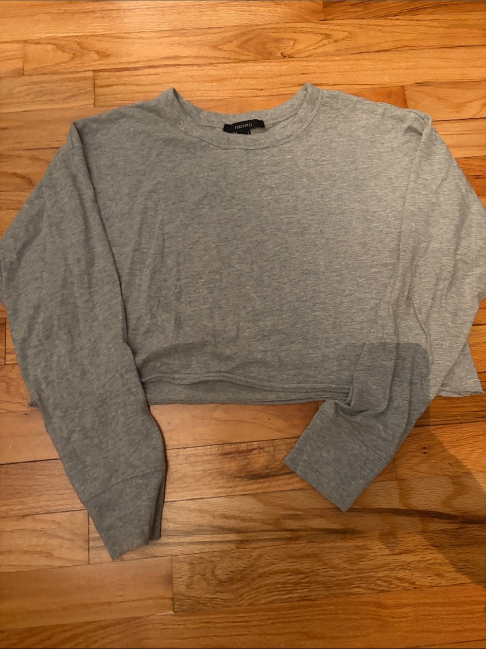 Forever 21 Gray Cropped Long-Sleeve Top